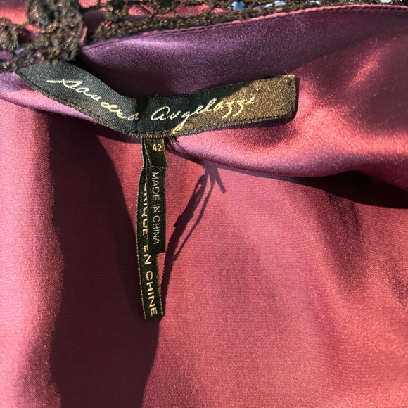 Sandra Angelozzi Elegant Silk Wrap Blouse in Rich Purple 42 - Picture 9 of 10